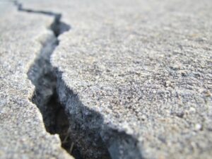 Sealing Driveway Cracks by Bundaberg Concreters